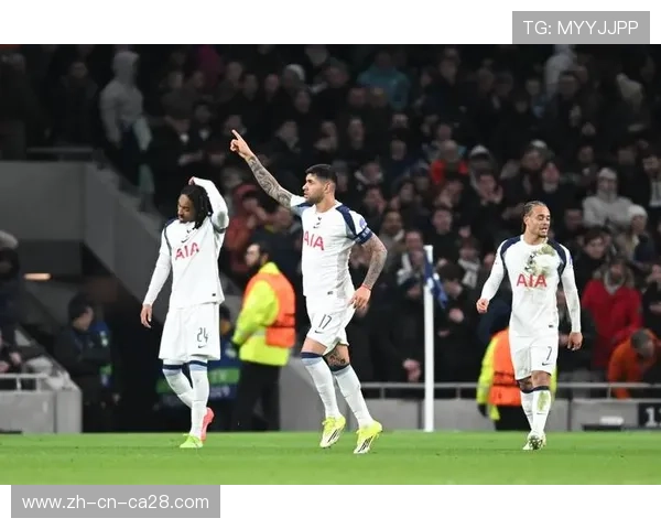 曼联vs热刺伤情更新:范德芬罗梅罗出战成疑,卡里克冲四连胜 曼联vs热刺伤情更新:范德芬罗梅罗出战成疑,卡里克冲四连胜