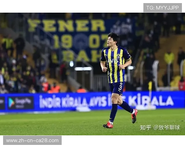 拜仁后卫金玟哉红牌停赛,韩国国脚欧冠征程遇波折 拜仁后卫金玟哉红牌停赛,韩国国脚欧冠征程遇波折