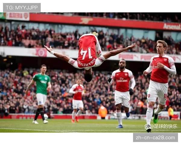 帽子戏法！沃特金斯半场独中三元，维拉主场陷入狂欢